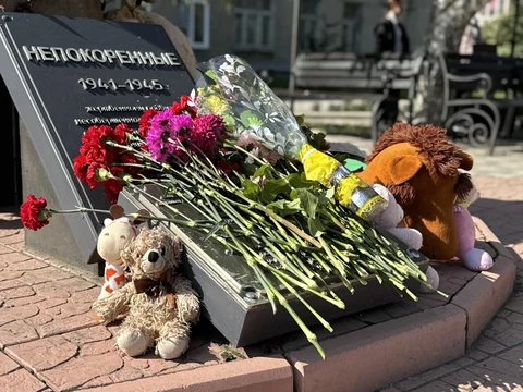 Сквер Непокоренные, где ежегодно проходят мероприятия, приуроченные Дню солидарности в борьбе с терроризмом