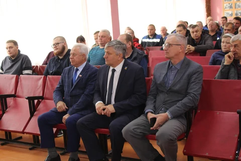 Глава города встретился с сотрудниками МУТП