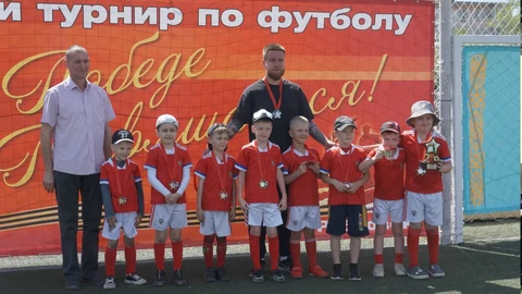 сборная по футболу 
