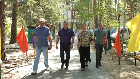 Глава города проверил детские оздоровительные лагеря