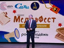 Глава Рубцовска Игорь Башмаков встретился с юными медийщиками на фестивале журналистики