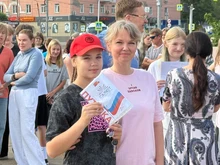 Сбор детей на площади имени Ленина