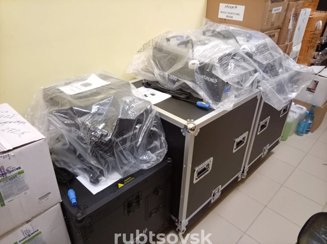 световое оборудование 