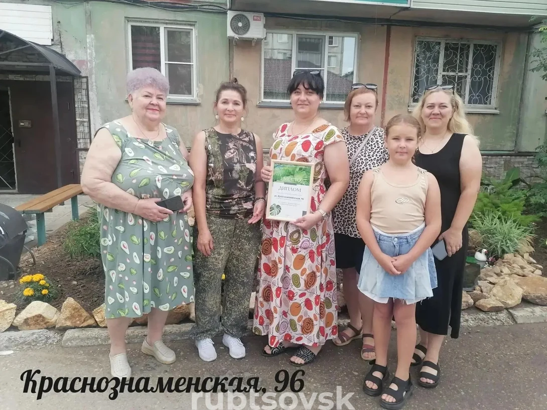 Жители дома по ул. Краснознаменской,96