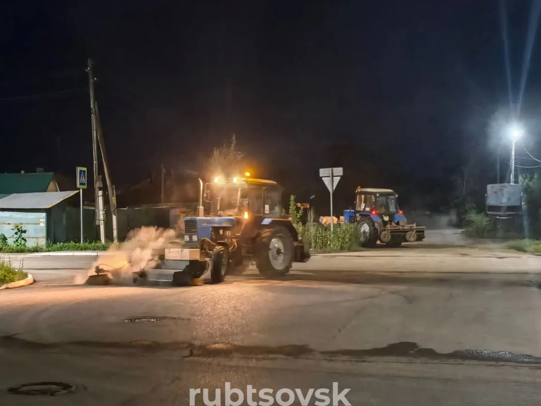 Работа коммунальных служб города